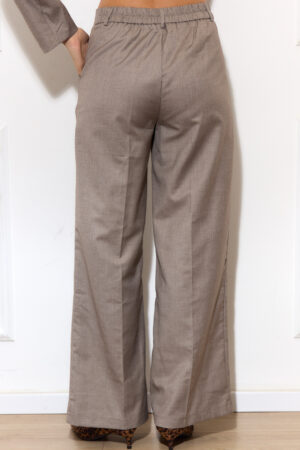 מכנסיים Lili | מוקה