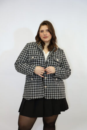 בלייזר קלאסי Mika | שחור