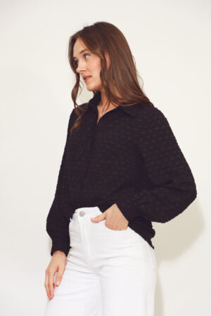 חולצה רקמה Louise | שחור