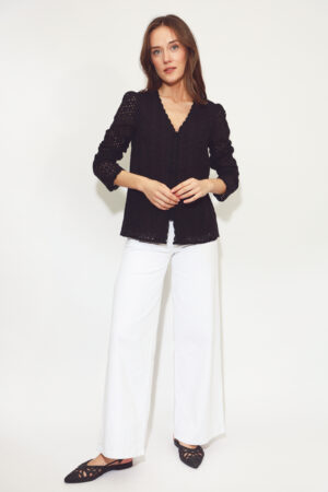 חולצה רקמה Louise | שחור