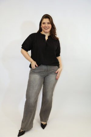 חולצה רקמה Éléonore | שחור