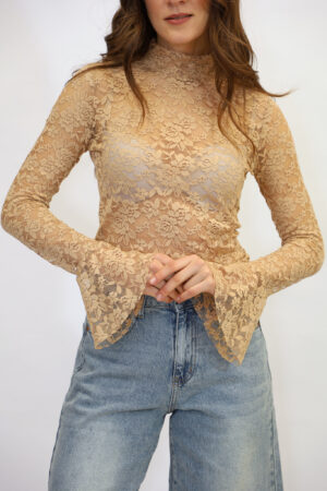 חולצה רקמה Pascale | בז