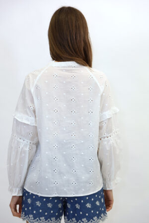 חולצה עם רקמה Maddy | לבן