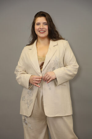 בלייזר קלאסי Noemi | בז