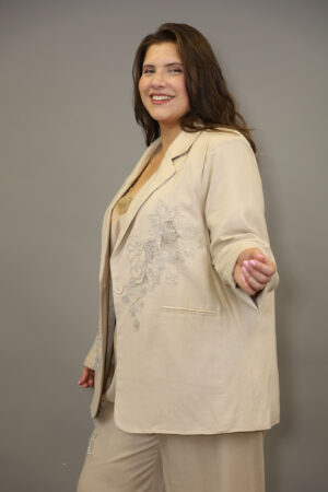 בלייזר קלאסי Noemi | בז