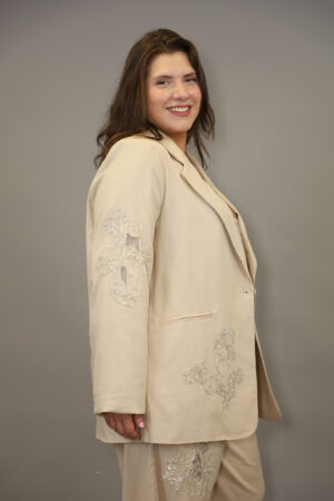 בלייזר קלאסי Noemi | בז