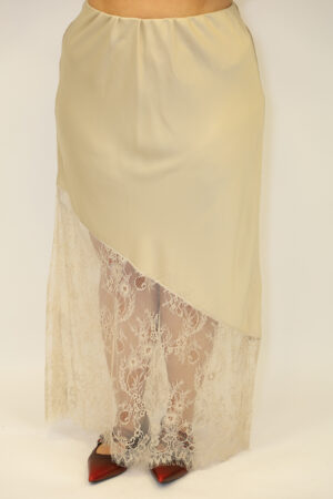 חצאית סאטן תחרה Lina | בז