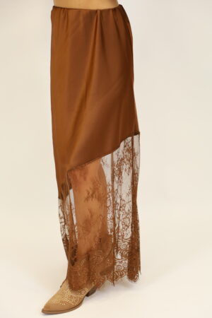 חצאית סאטן תחרה Lina | שוקו