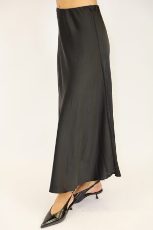 חצאית סאטן Alba | שחור