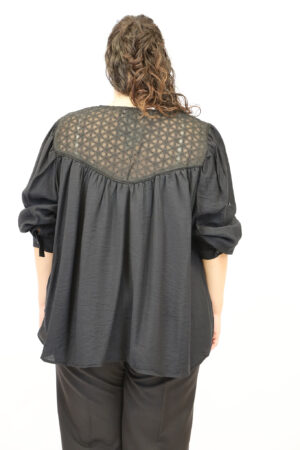 חולצה עם תחרה Donna | שחור