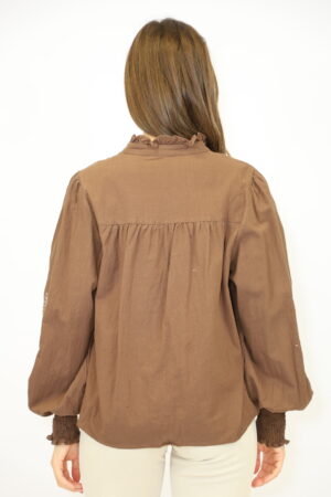 חולצת תחרה Maggie | קפה זהב