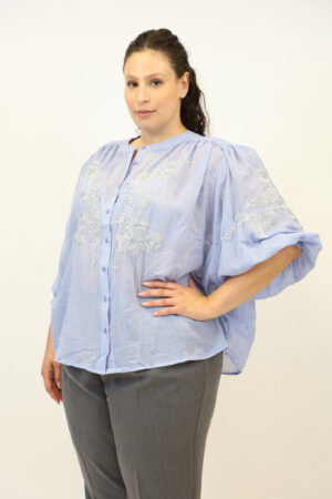 חולצת תחרה Charlotte | כחול