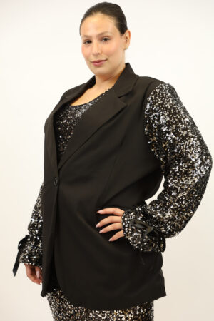 בלייזר בעיטור פאייטים Salomé | שחור