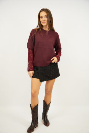 סוודר אלגנטי עם תחרה Ophélie | בורדו