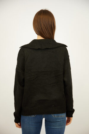 סריג עם צווארון פולו Iris | שחור